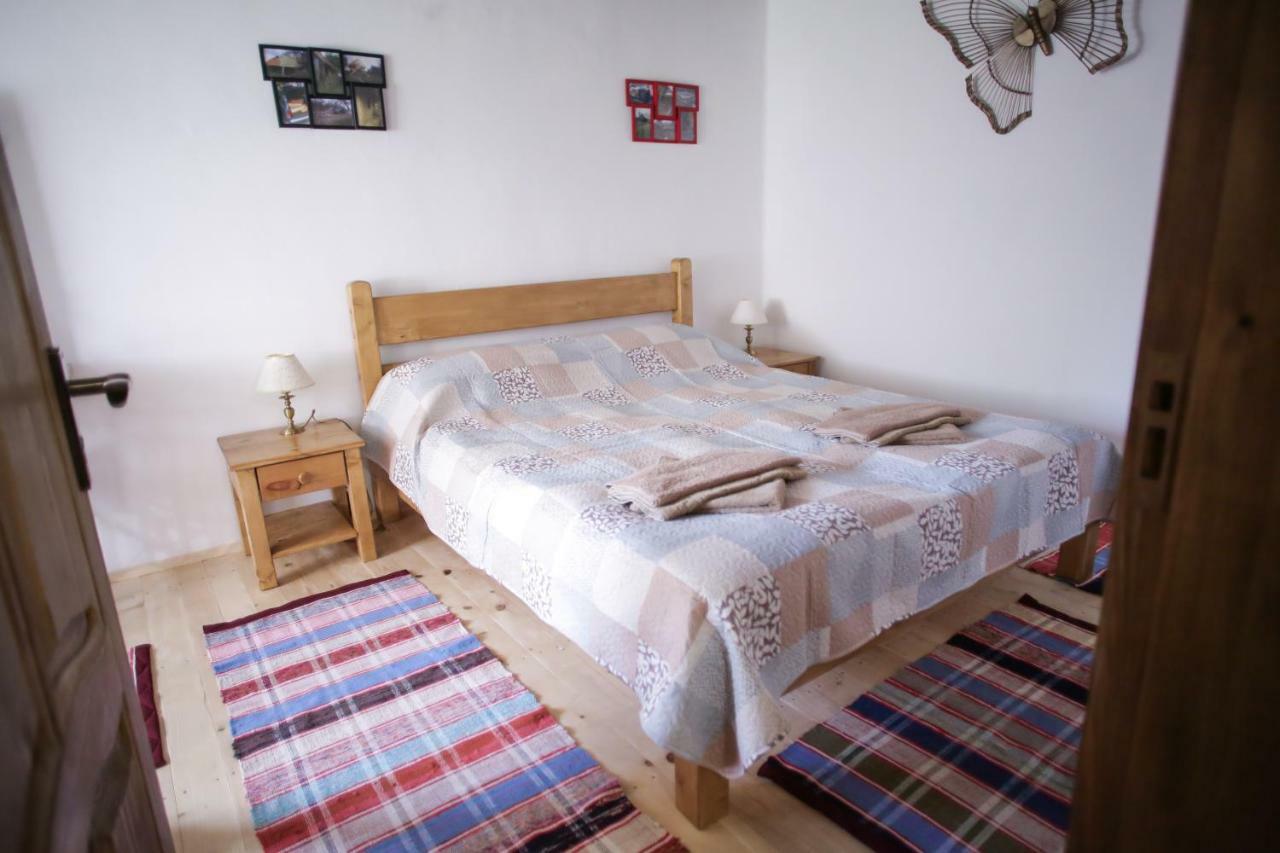 Еко Дім З Соломи Villa Solochin Exteriör bild