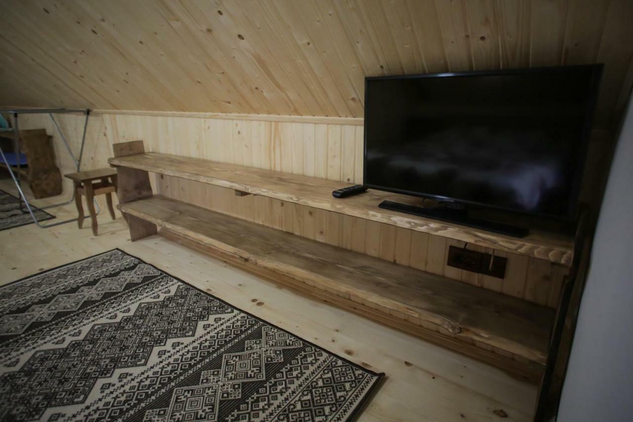 Еко Дім З Соломи Villa Solochin Exteriör bild