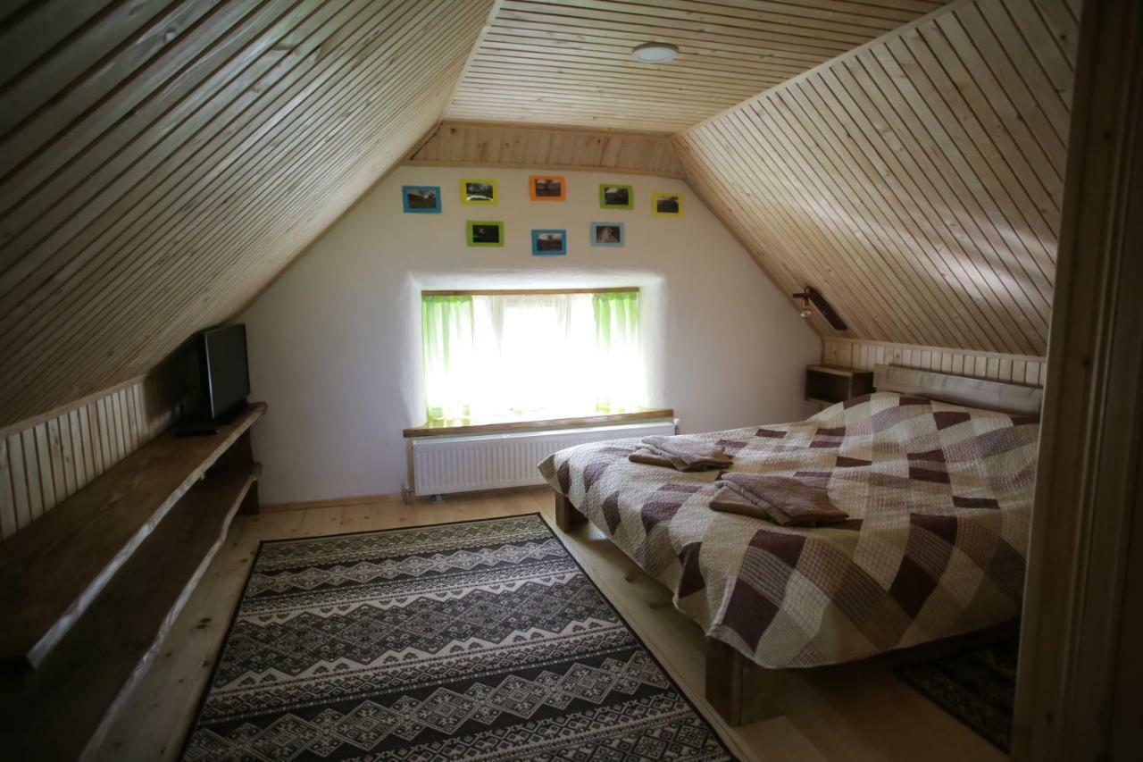 Еко Дім З Соломи Villa Solochin Exteriör bild