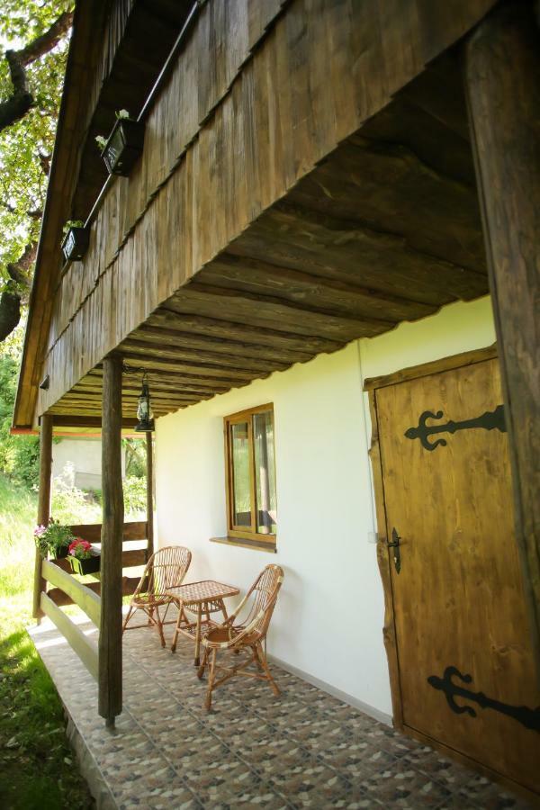 Еко Дім З Соломи Villa Solochin Exteriör bild